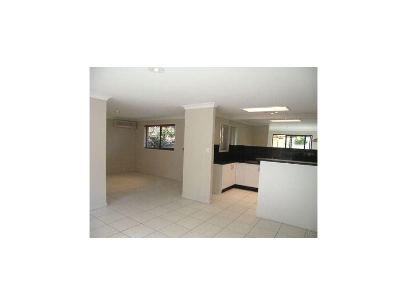 Labrador QLD 4215