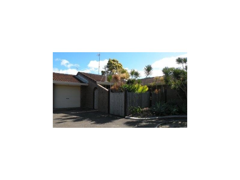 Labrador QLD 4215