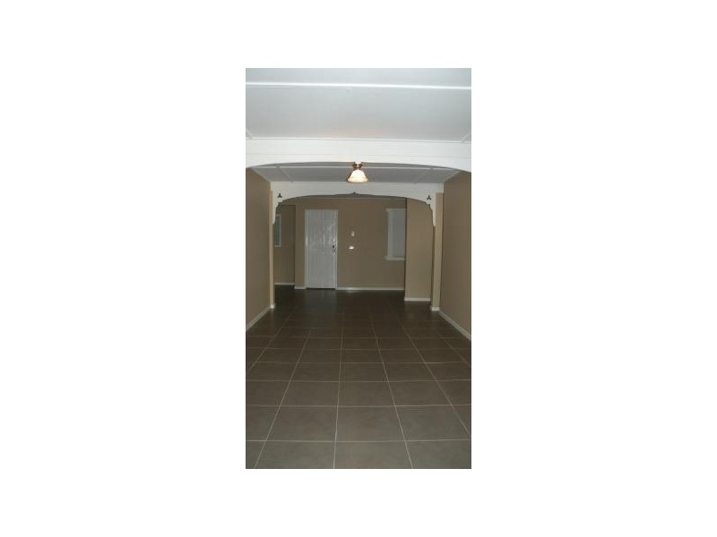 52 Bauer Street, Southport QLD 4215