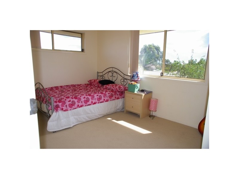 Raceview QLD 4305