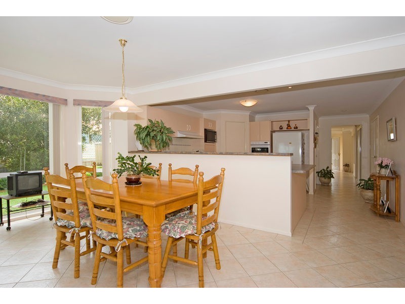 Flinders View QLD 4305