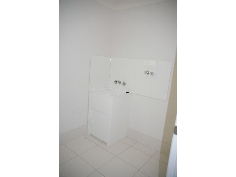 6 Aramac Street, Brassall QLD 4305