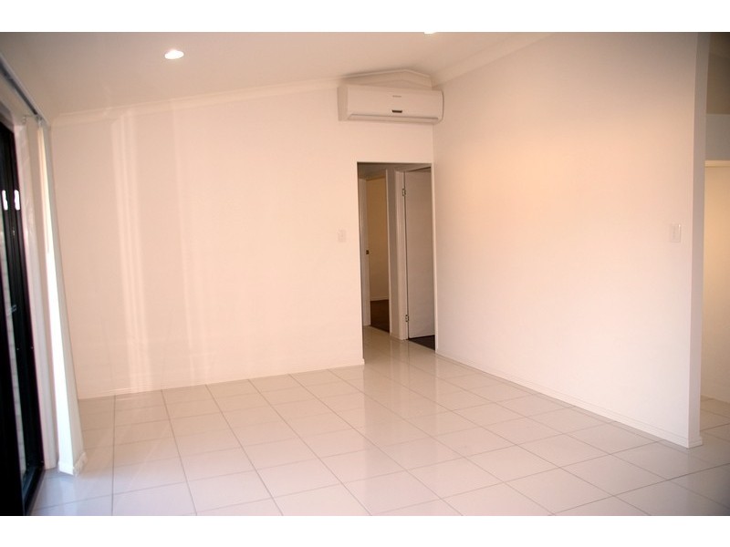 1 Josh Court, Flinders View QLD 4305