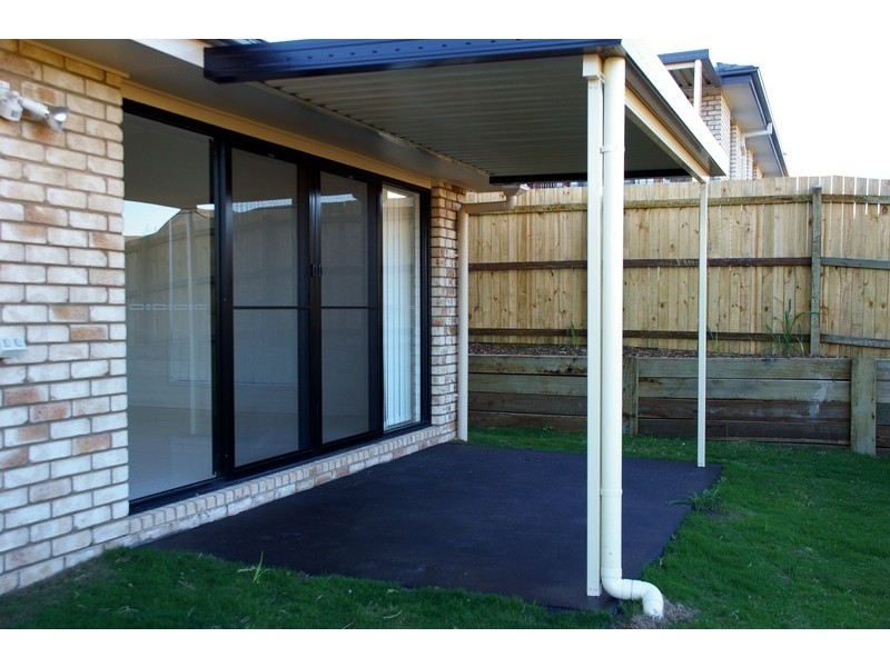 1 Josh Court, Flinders View QLD 4305