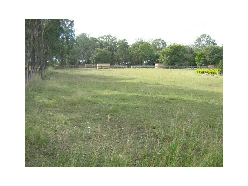 83 Chalk Street, Wulkuraka QLD 4305