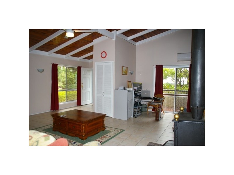 1 Ogilvie Street, Bundamba QLD 4304