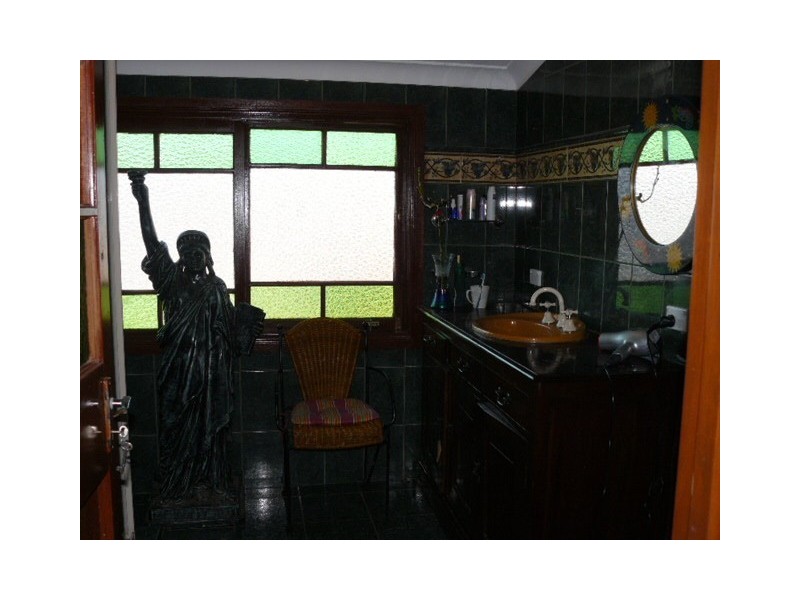 West Ipswich QLD 4305