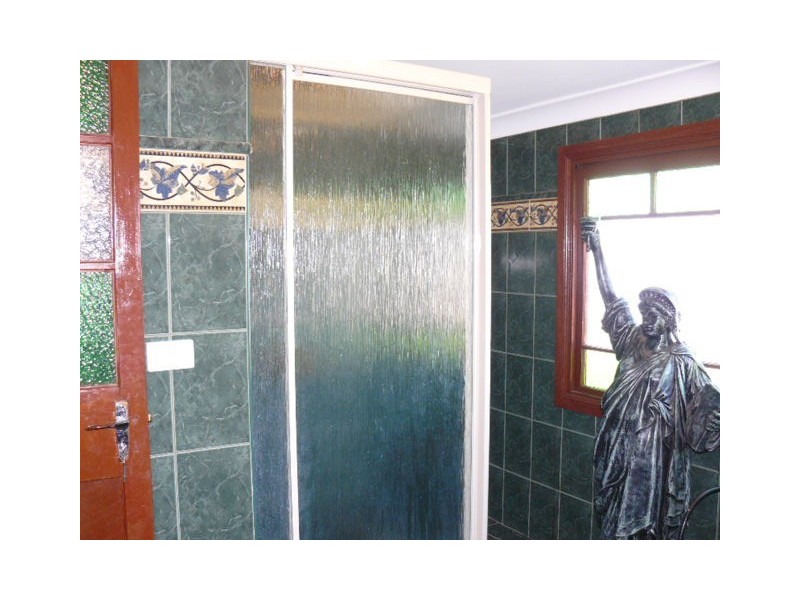 West Ipswich QLD 4305