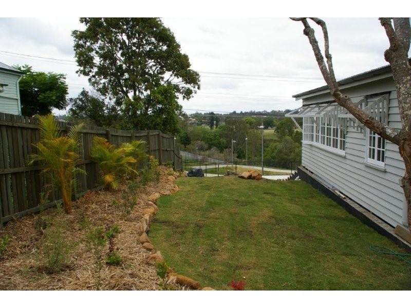 North Ipswich QLD 4305