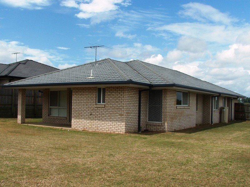 11 Dorsey Chase, Brassall QLD 4305