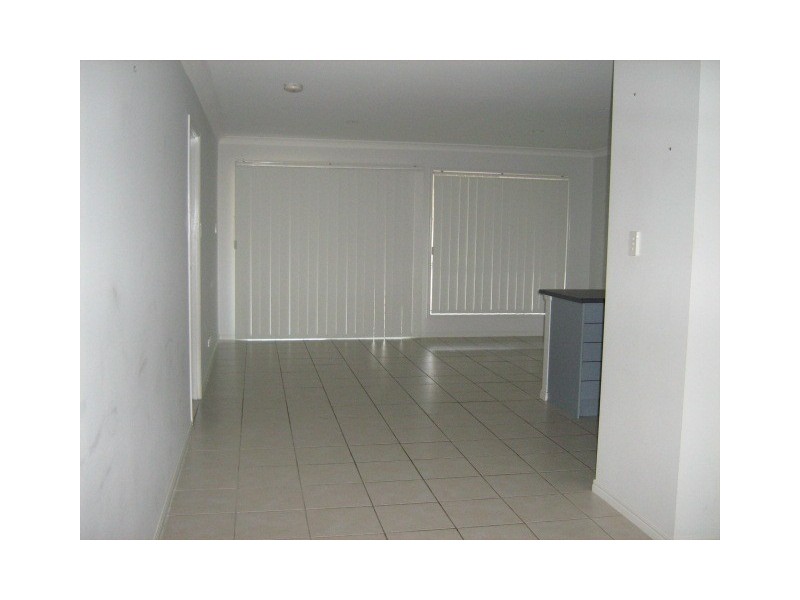 11 Dorsey Chase, Brassall QLD 4305