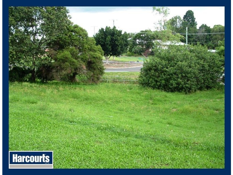 2 Allen Street, North Ipswich QLD 4305