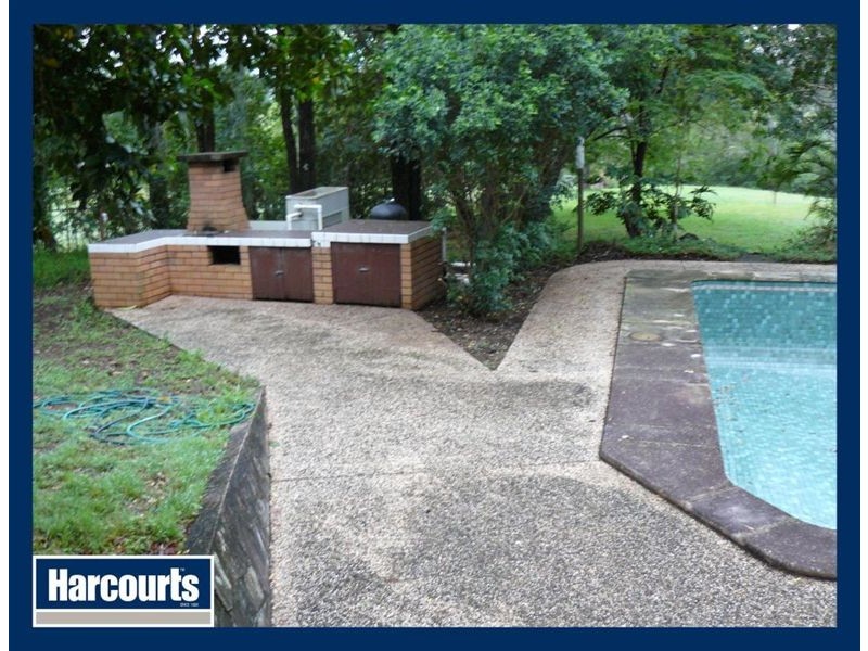 North Booval QLD 4304