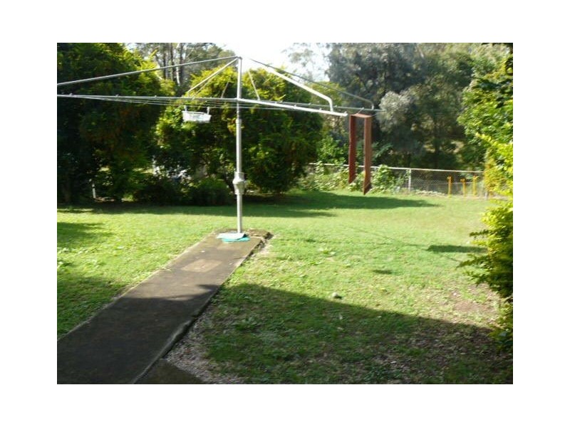 35 Boundry Street,, Moores Pocket QLD 4305