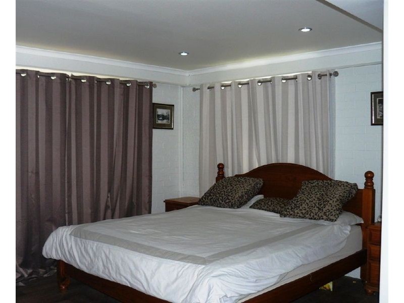 12 Brendale Ave, Flinders View QLD 4305