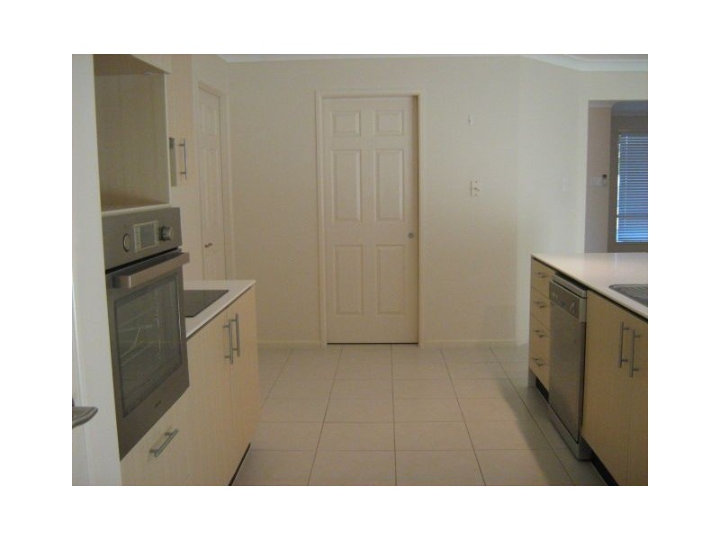 7 Ormiston Court, Brassall QLD 4305