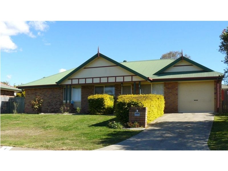 4 Hillcrest Place, Flinders View QLD 4305