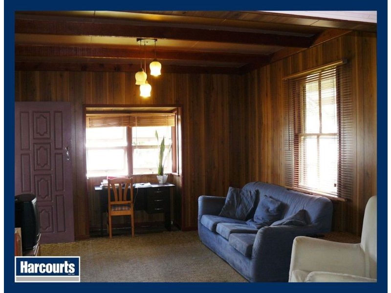 6 Bremer Street, Churchill QLD 4305