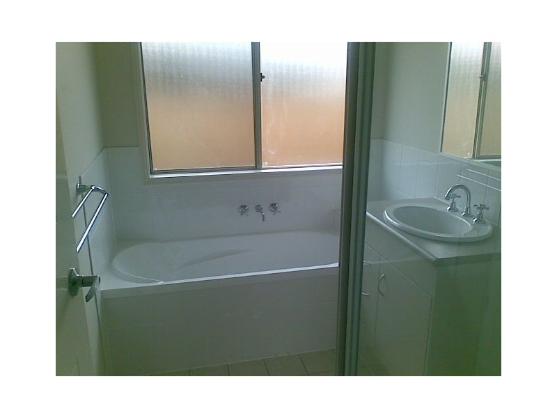 14 Haslingden Park Drive, Lowood QLD 4311