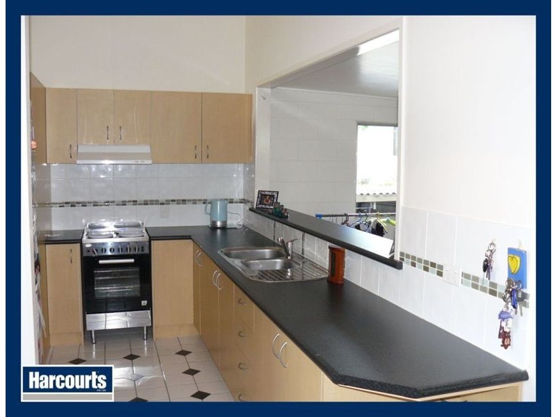 25 Lauriston Street, Eastern Heights QLD 4305