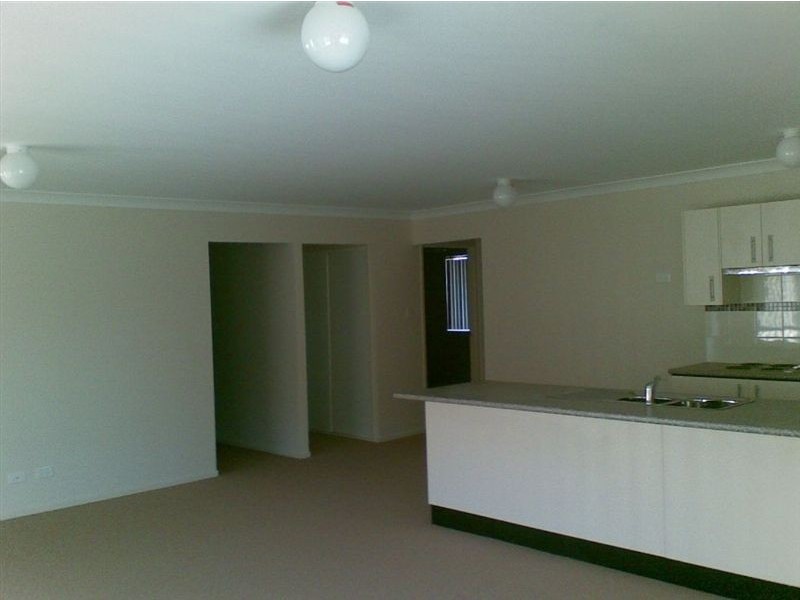 3 Lyndale Place, Fernvale QLD 4306