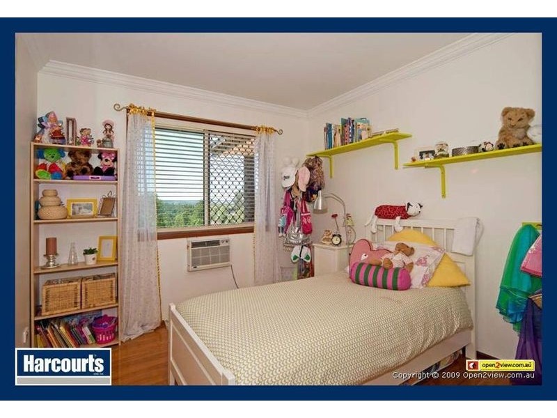 19 Lachlan Place, Karalee QLD 4306