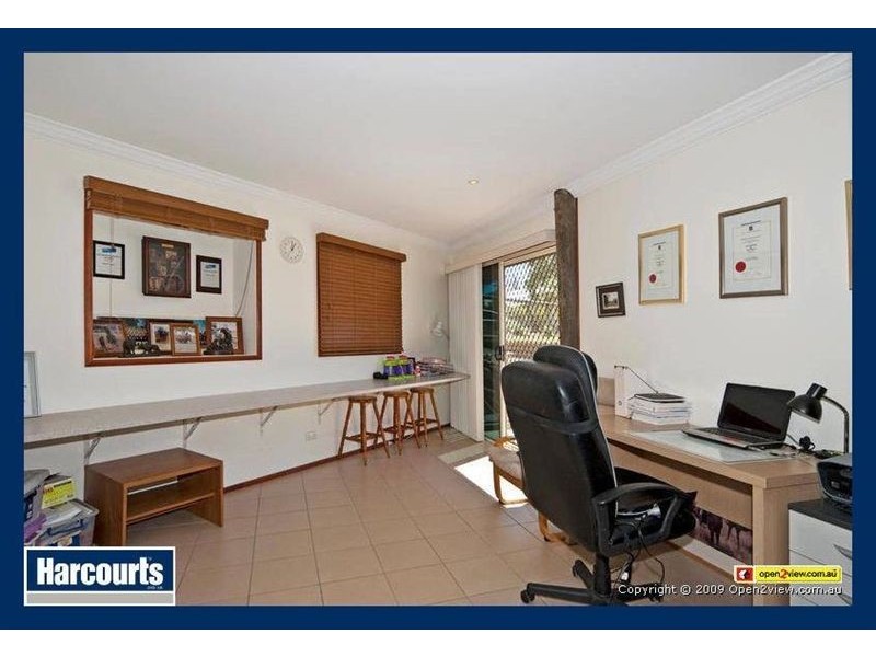 19 Lachlan Place, Karalee QLD 4306