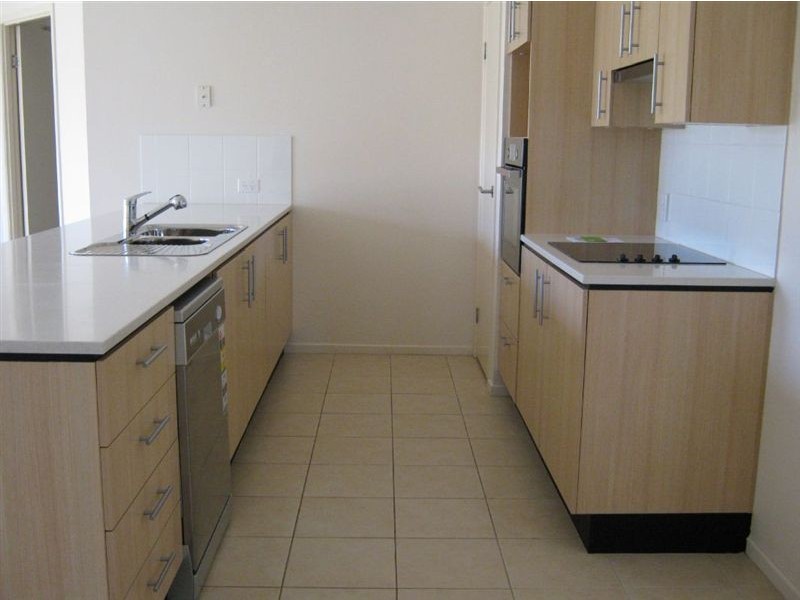 18 Brentwood Court, Fernvale QLD 4306