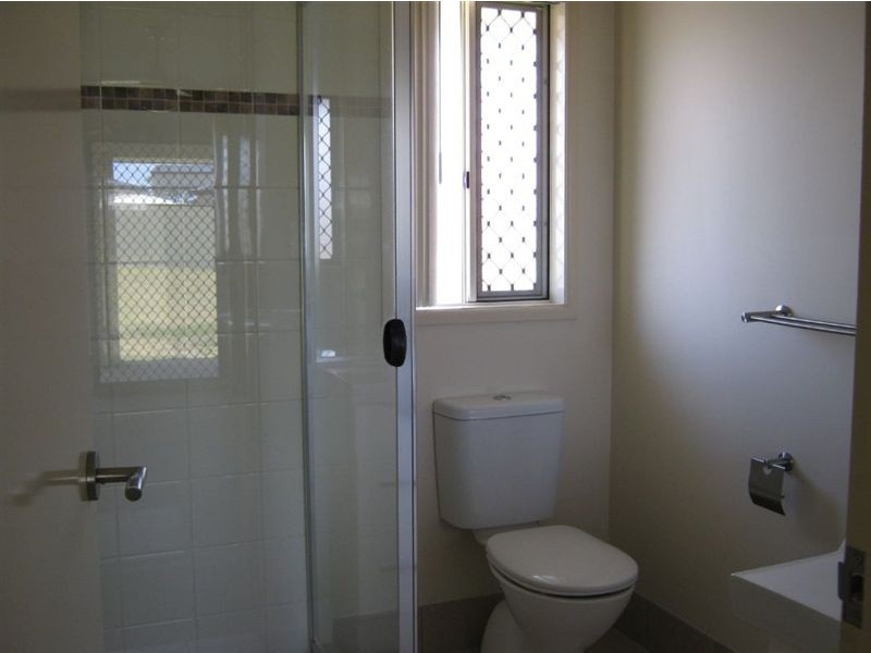 18 Brentwood Court, Fernvale QLD 4306