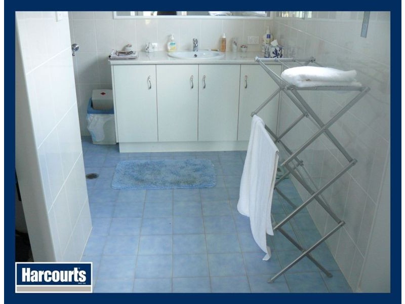 14 Darzee Street, Brassall QLD 4305