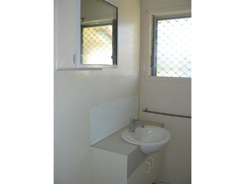 44 aspinall street, Leichhardt QLD 4305