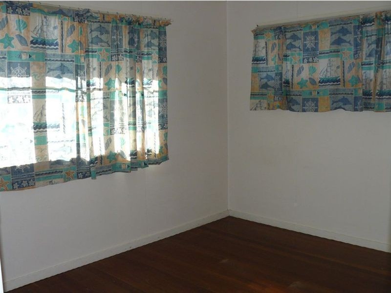 44 aspinall street, Leichhardt QLD 4305