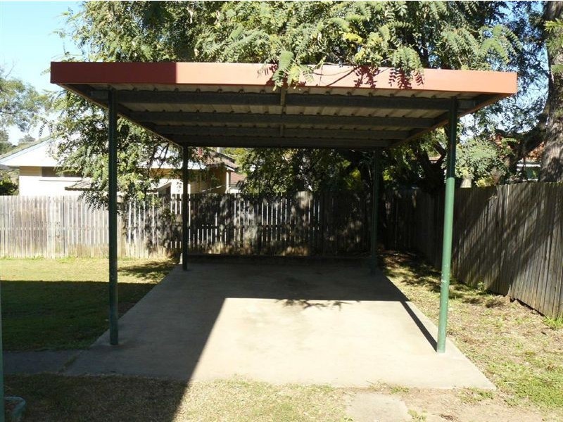 44 aspinall street, Leichhardt QLD 4305