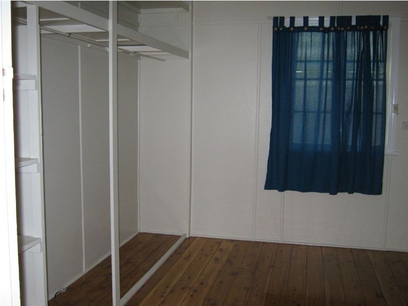 4 Enterprise Lane, Booval QLD 4304