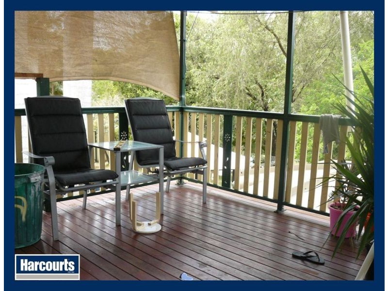 27 Boundary Street, Moores Pocket QLD 4305