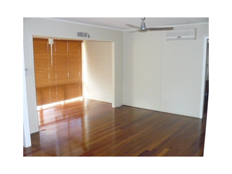 4 Allen Street, North Ipswich QLD 4305