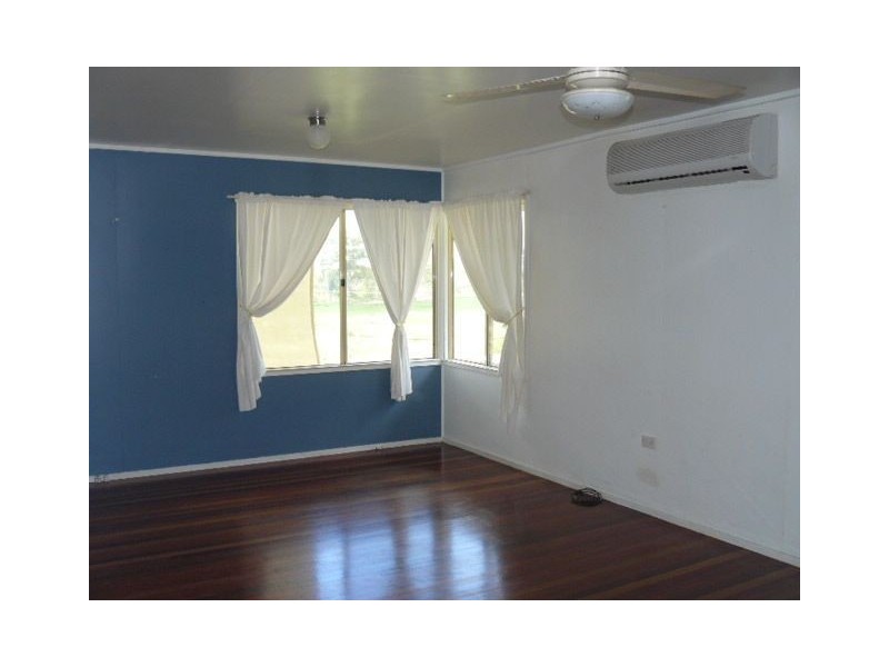 4 Allen Street, North Ipswich QLD 4305