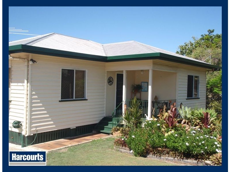 6 Law Street, Bundamba QLD 4304