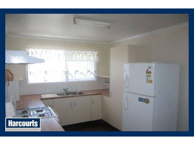 5 May Street, Leichhardt QLD 4305