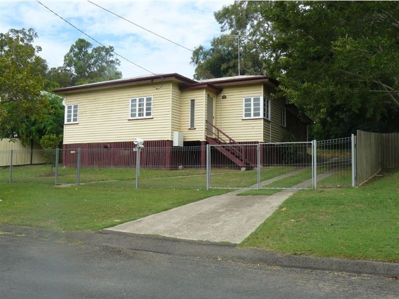 77 Gladstone Road Coalfalls, Ipswich QLD 4305