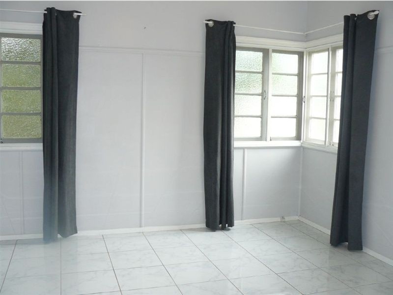 77 Gladstone Road Coalfalls, Ipswich QLD 4305