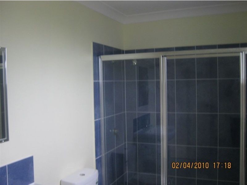 18 Elizabeth Street, Ipswich QLD 4305