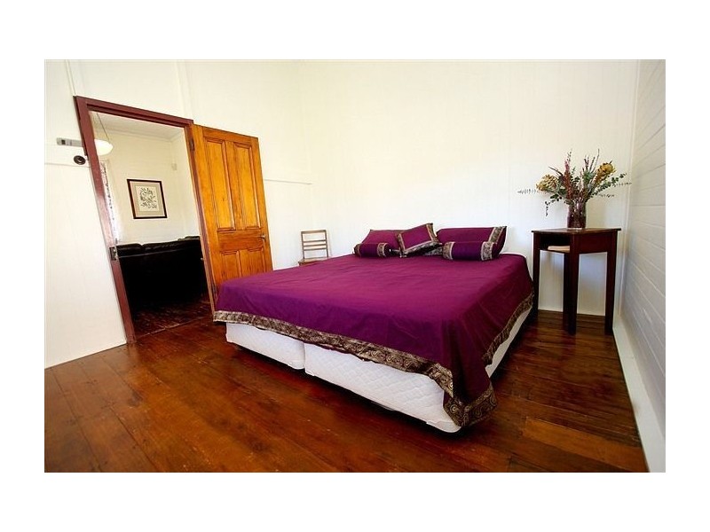 15 Hill Street, North Ipswich QLD 4305