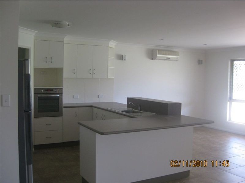 8 Scott Place, Hatton Vale QLD 4341