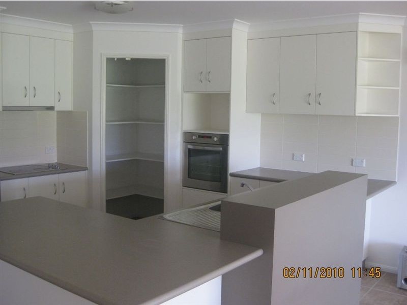 8 Scott Place, Hatton Vale QLD 4341