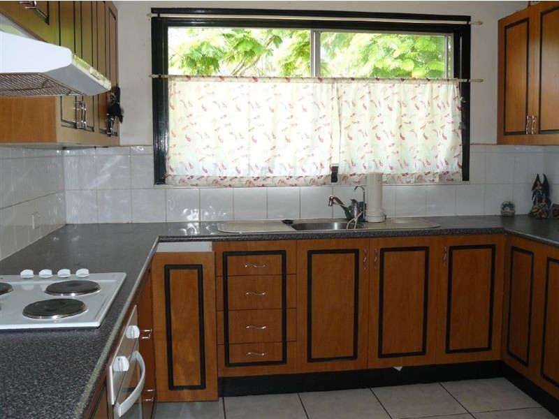 19 James Street, Bundamba QLD 4304