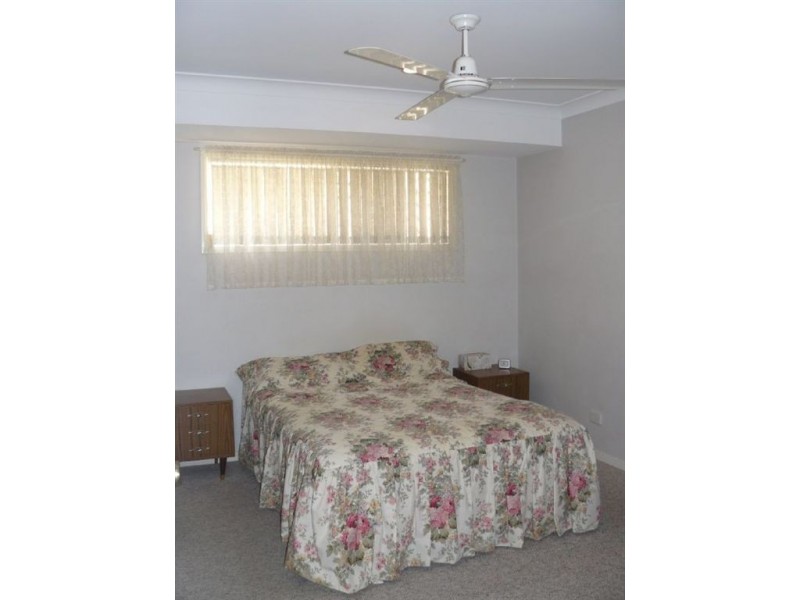 40/11 Spring St, East Ipswich QLD 4305