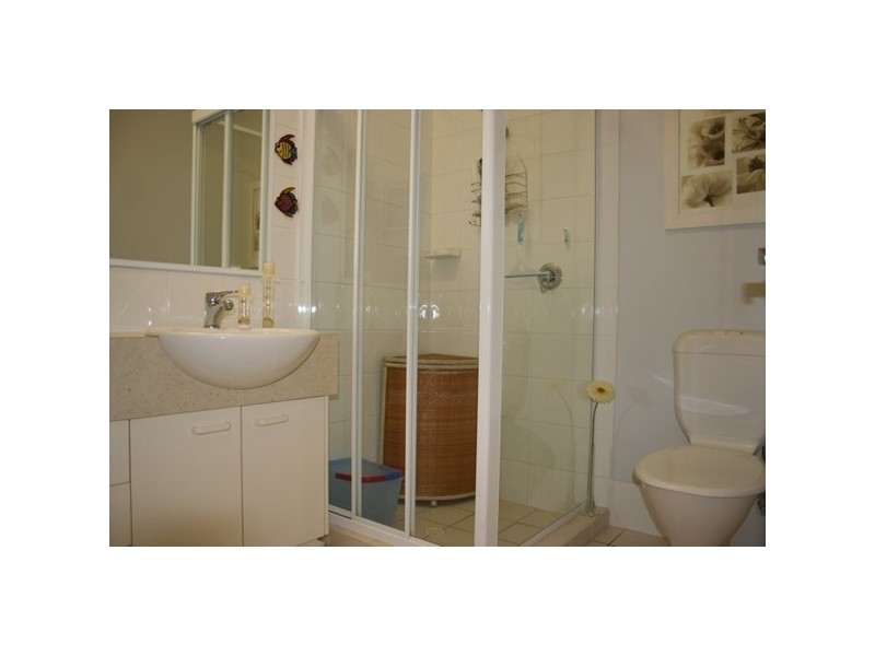 21 Bergin Street, Booval QLD 4304