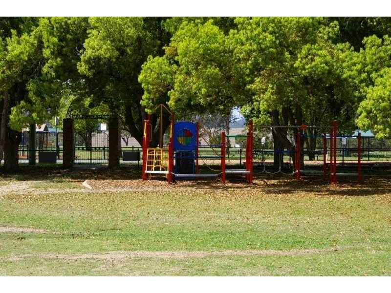 1323 Ipswich Boonah Road, Peak Crossing QLD 4306