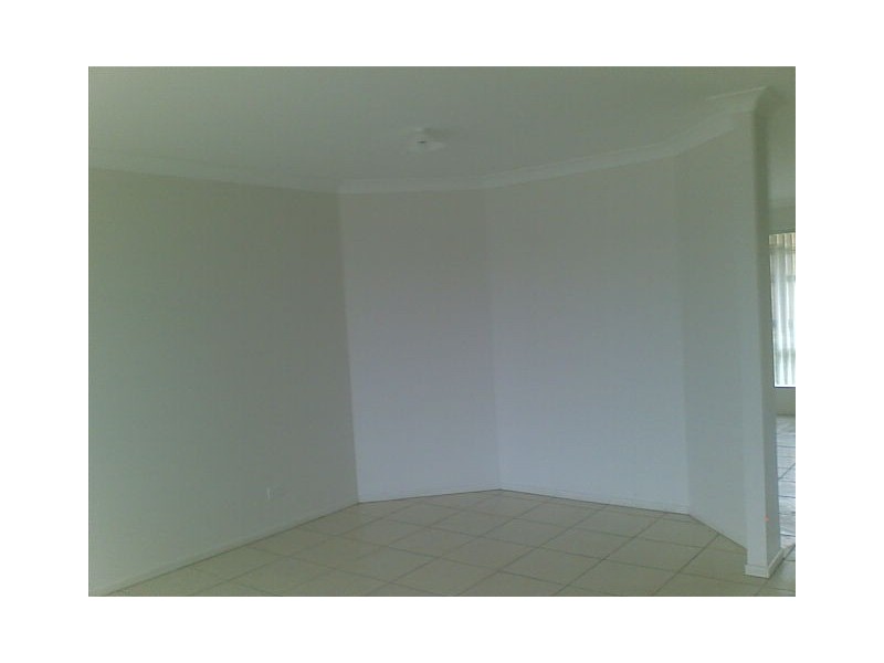 2/103 Titmarsh Cct, Fernvale QLD 4306